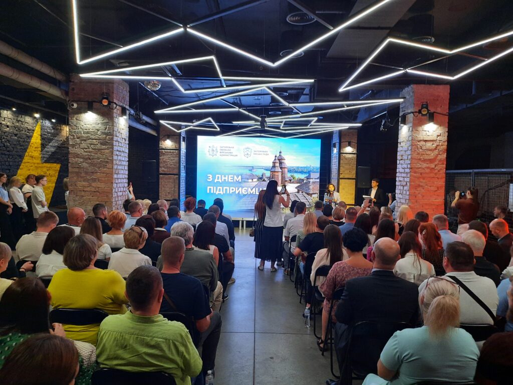 Представники компаній – членів Запорізької ТПП нагороджені почесними відзнаками до Дня підприємця
